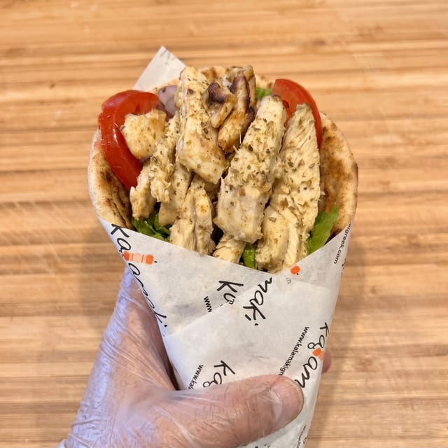Grilled Chicken Pita.